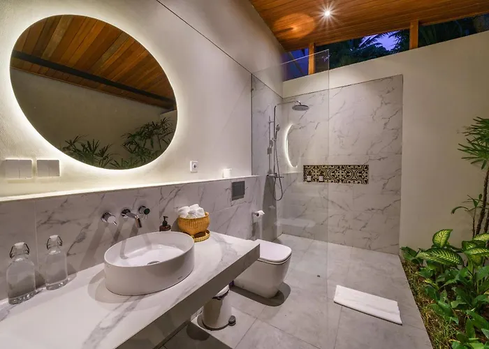 Satiya - Unique And Stylish 4-bdr Pool In Pererenan! * Canggu (Bali)