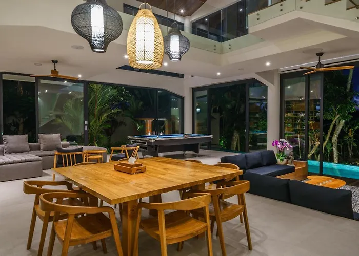 Satiya - Unique And Stylish 4-bdr Pool In Pererenan!
