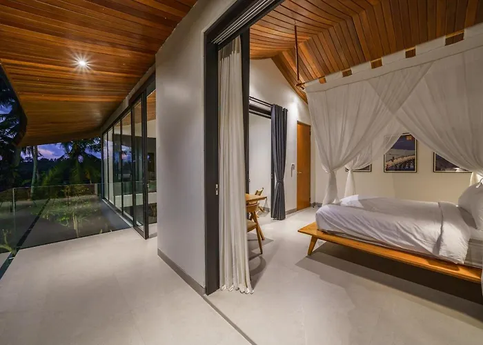 Villa Satiya - Unique And Stylish 4-bdr Pool In Pererenan! *