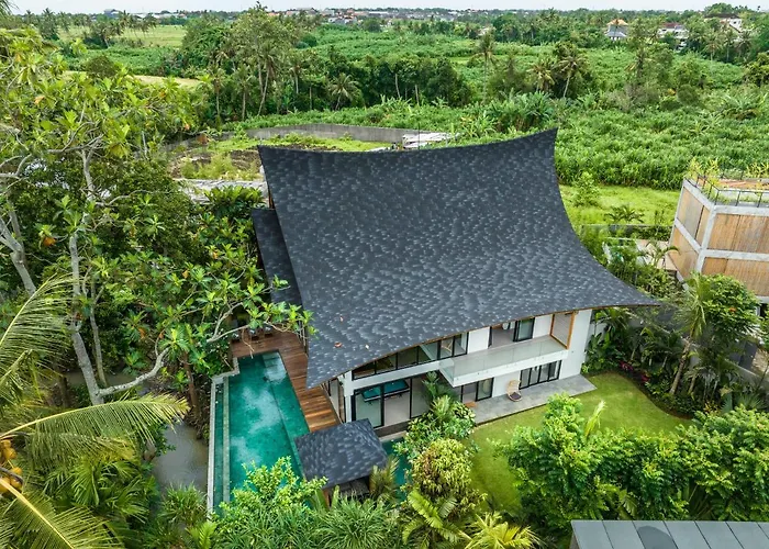 Satiya - Unique And Stylish 4-bdr Pool In Pererenan! Villa *