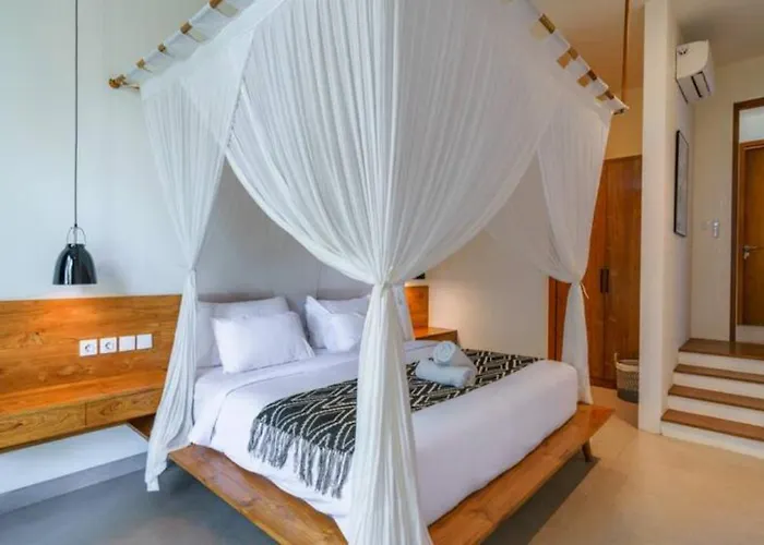 Satiya - Unique And Stylish 4-bdr Pool In Pererenan! Villa